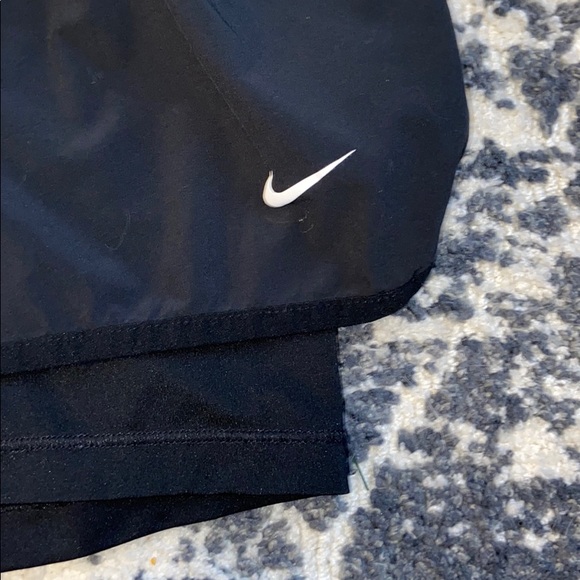 Running shorts - Picture 4 of 4